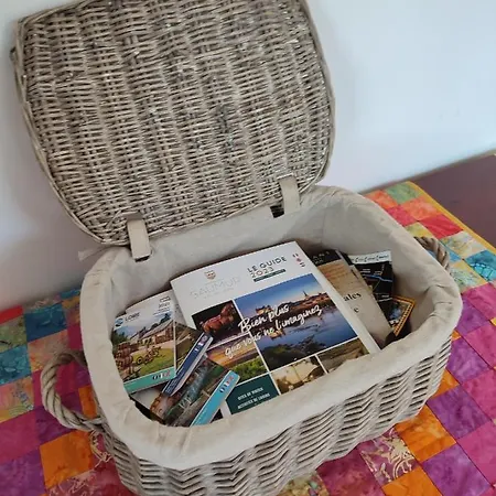 Holiday home Insolite La Renouee *