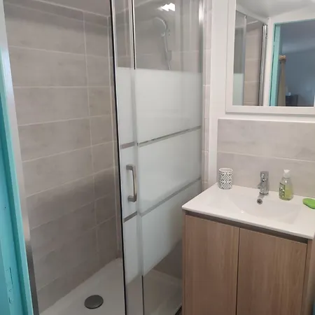 Insolite La Renouee Сомюр